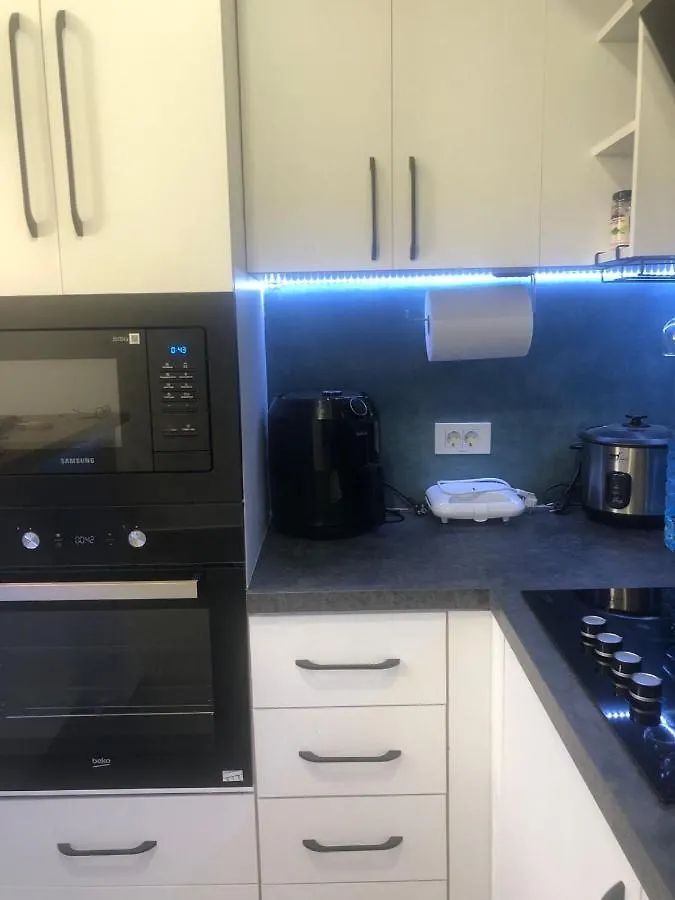 Smart Lugano Apartment 티라나