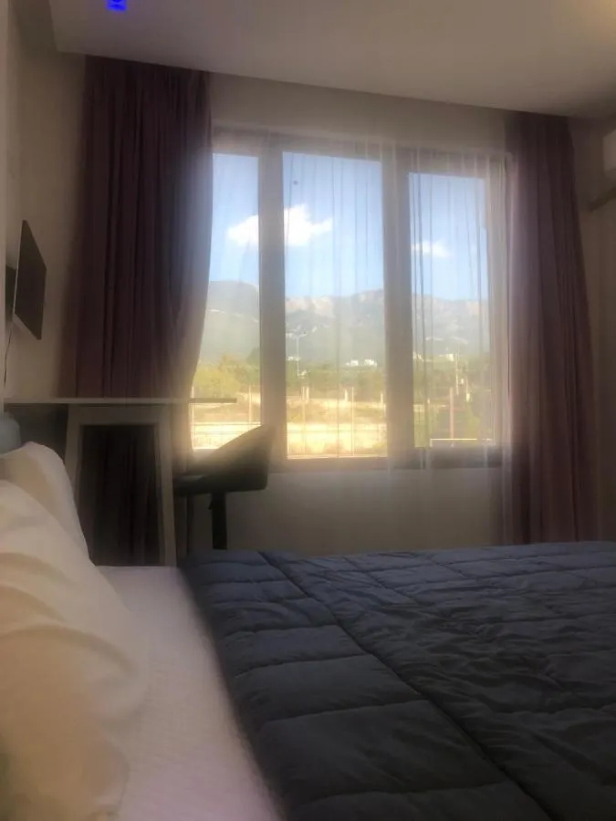 Smart Lugano Apartment Tirana 0*,  Albania